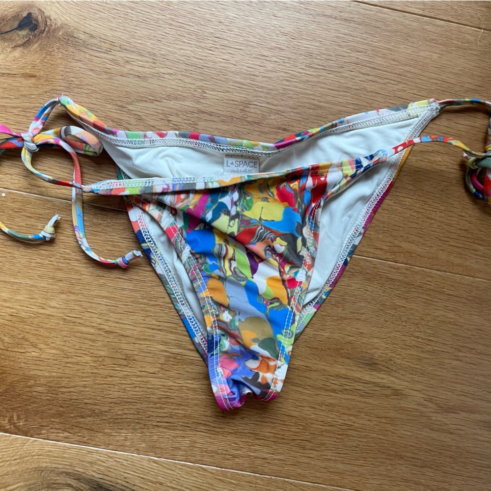 L*Space cheeky bikini bottom. Multicolor. Size S